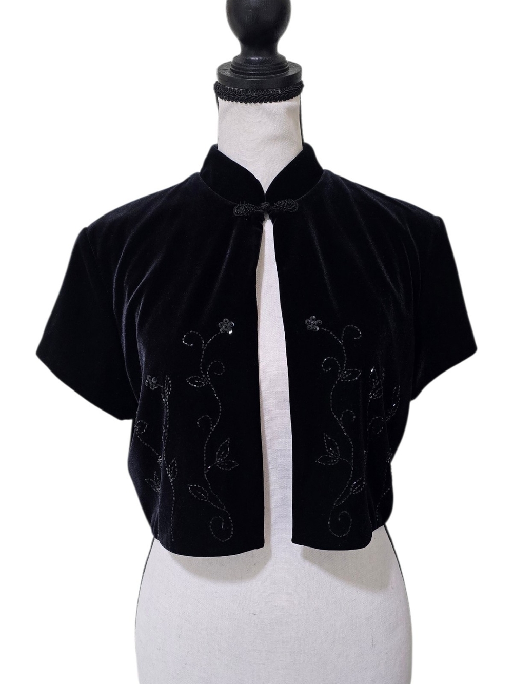Vintage 90s J.R. Nites Black Velvet Beaded Bolero Shrug Whimsigoth Size 6 Vamp